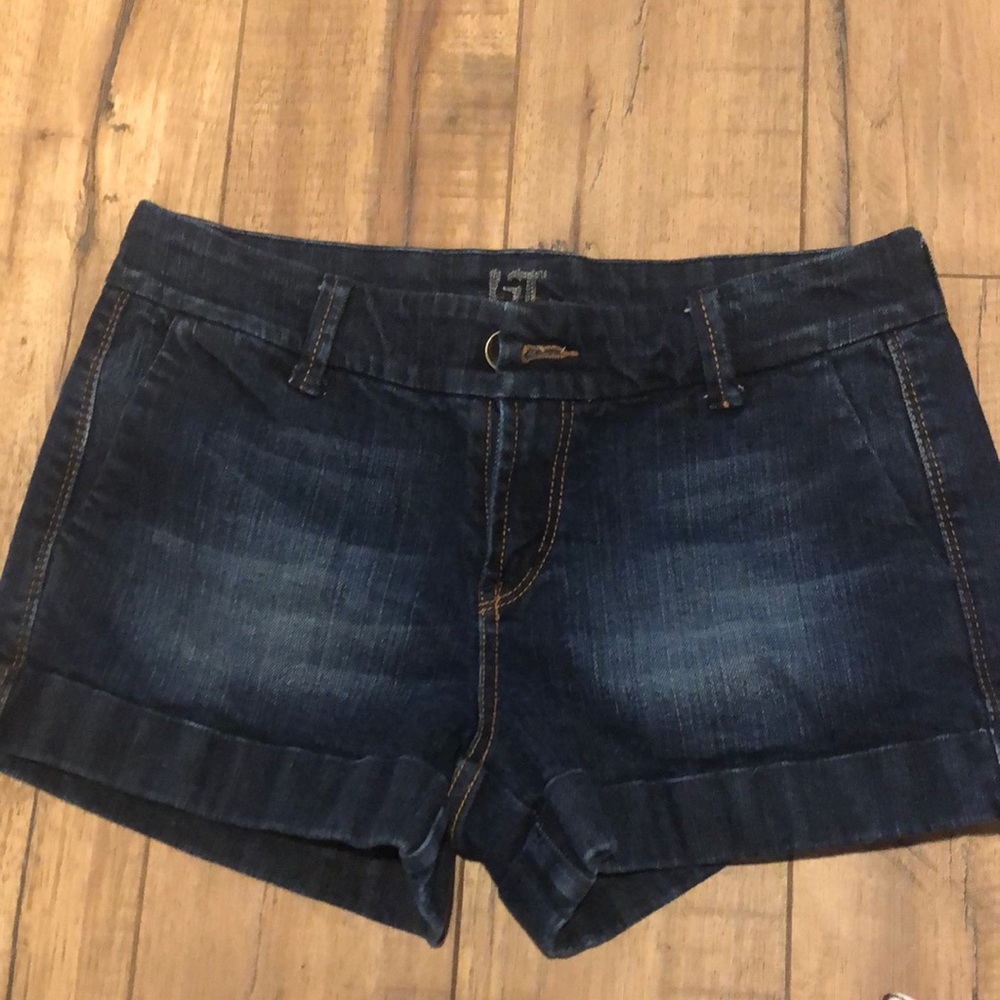 It shorts